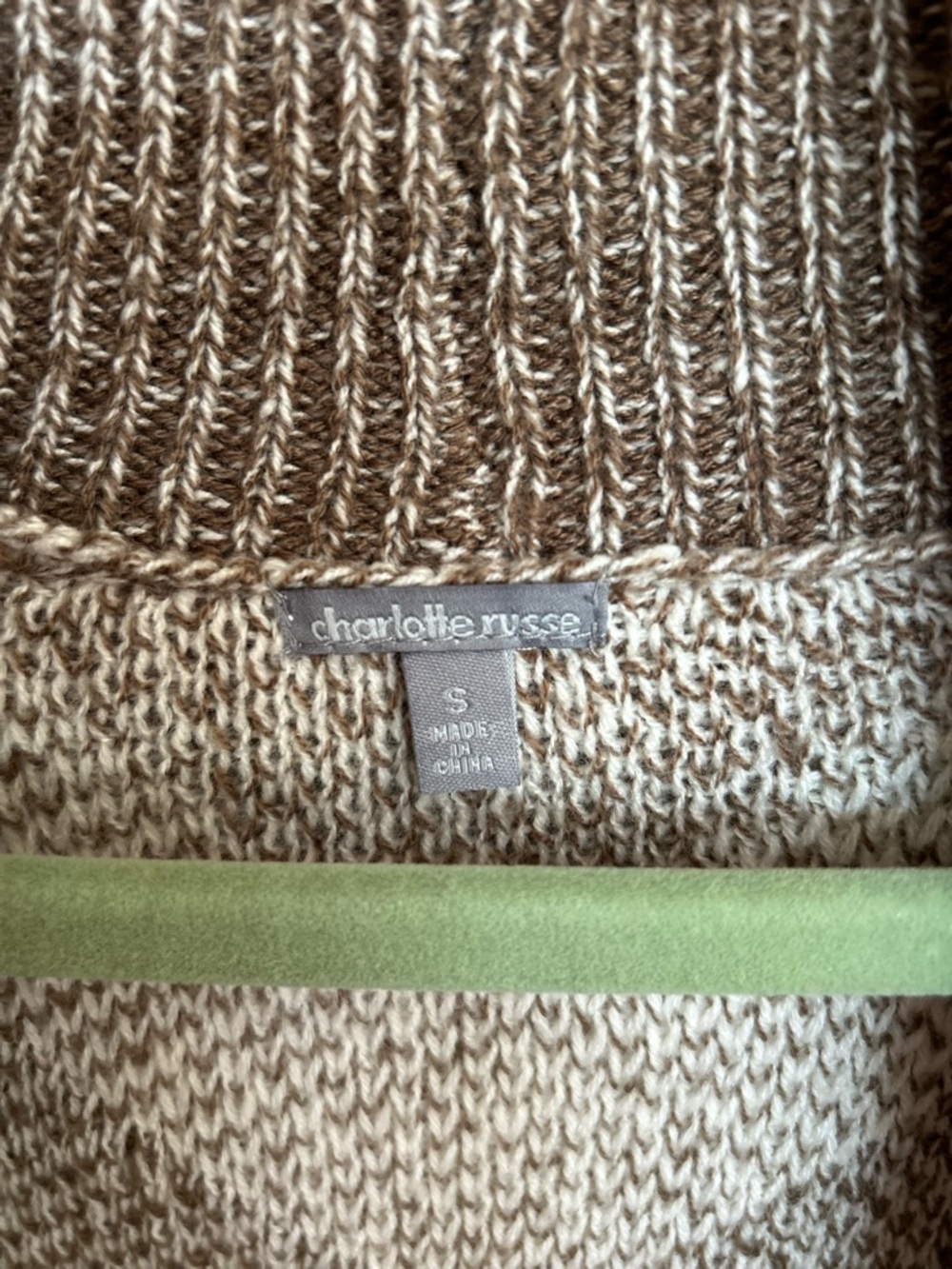 Charlotte Russe Chevron Open-Front Cardigan - Cream & Olive Green - Picture 4 of 6
